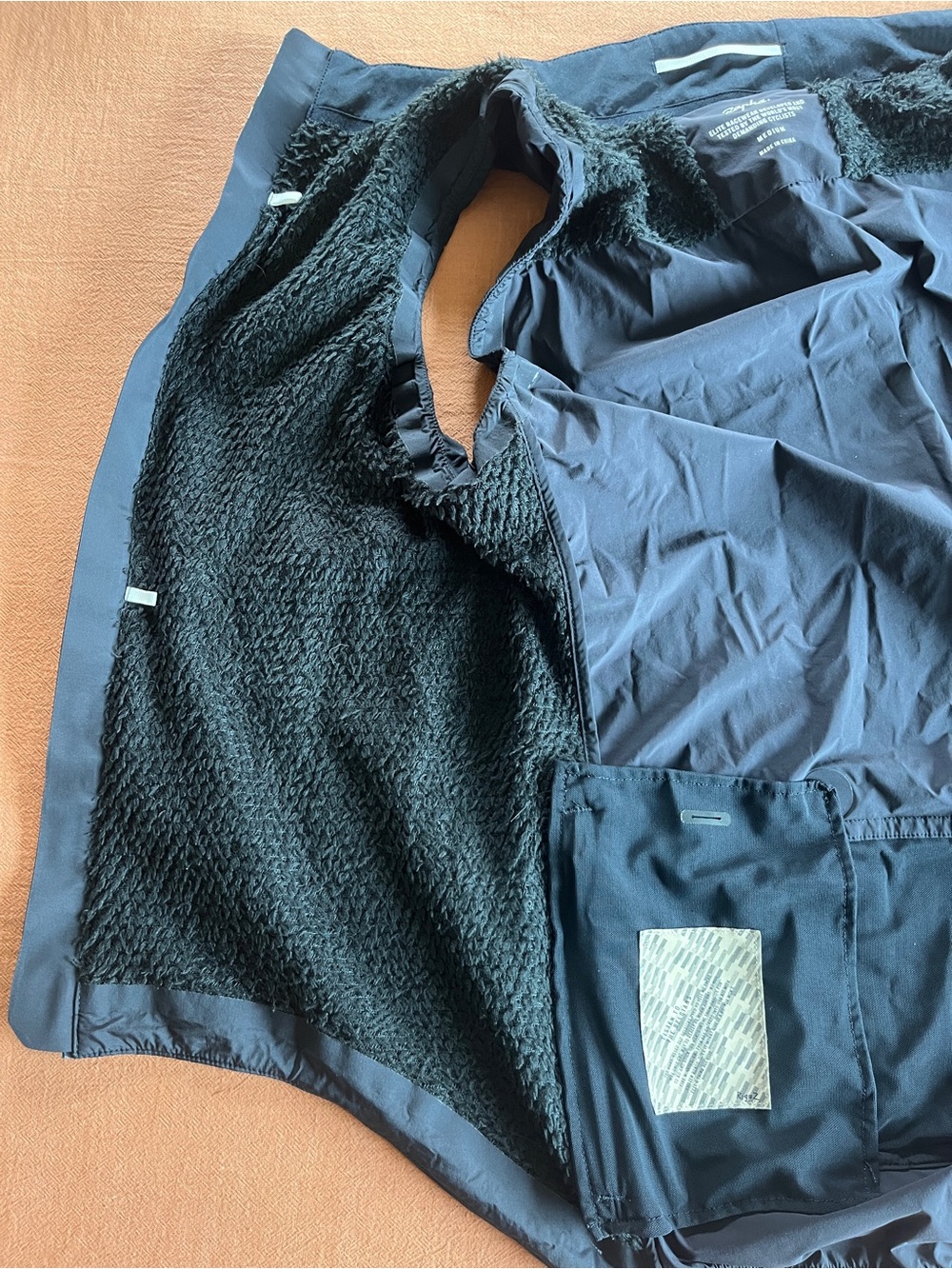Rapha Thermal Vest - Picture 5 of 7